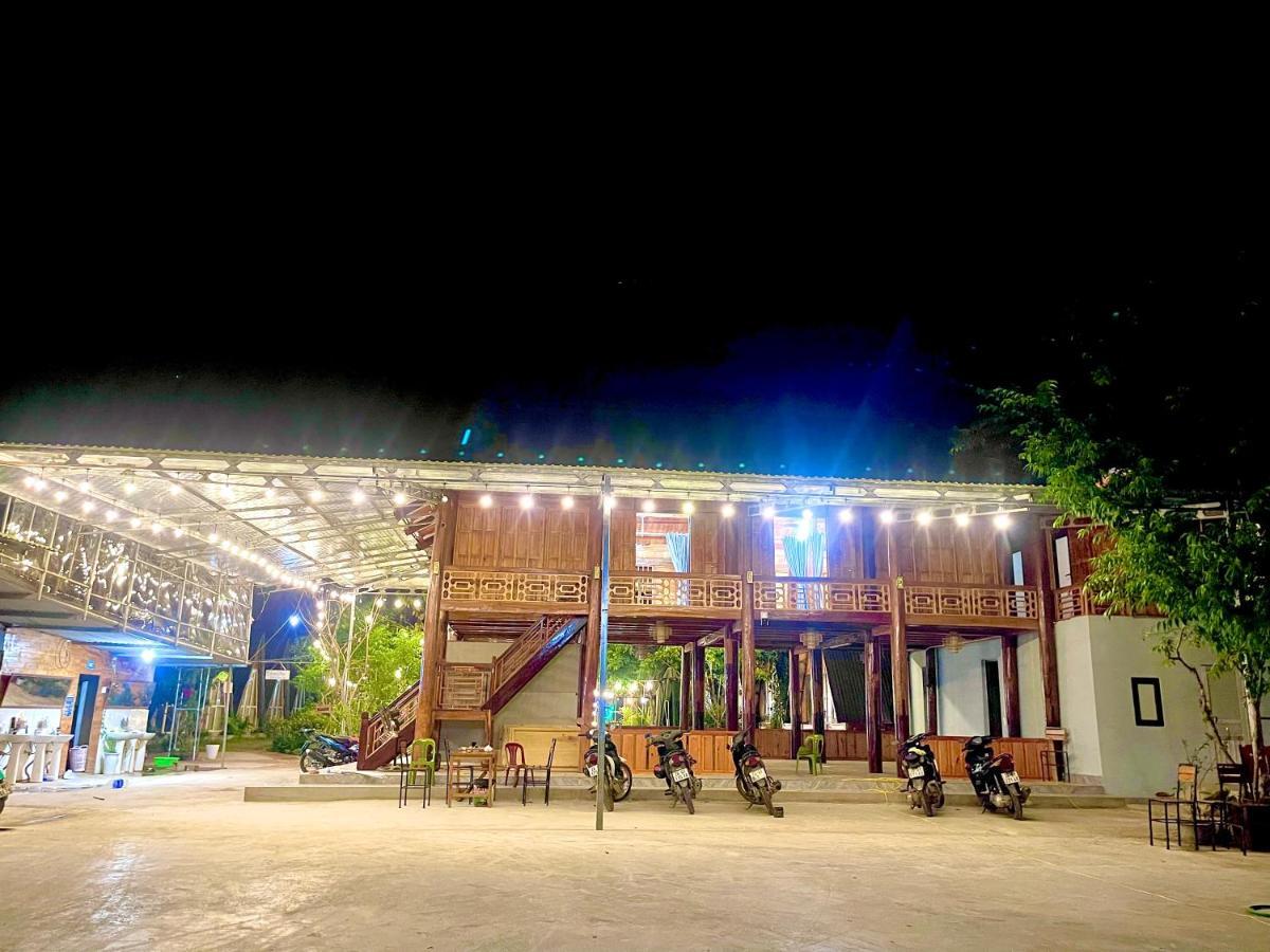 BuGaLow Bình Huy homestay Moc Chau Esterno foto